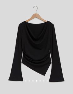 Elegant Black Long Sleeve Top
