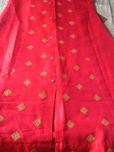 Red Embroidered Kurta