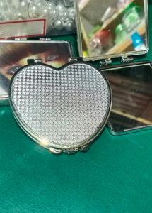 Pocket Mirror