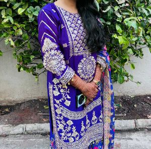 Purple Floral Embroidered Salwar Kameez