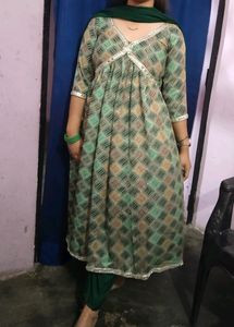 Alia Cut Crepe Kruta Set