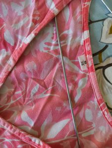Floral Print V-Neck Short Kurti