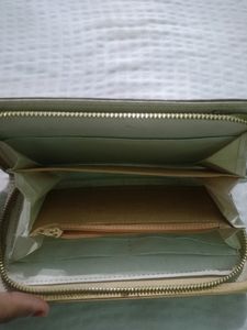 Clutches For Women