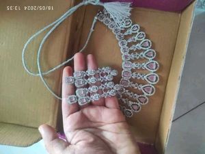 Elegant American Diamond Necklace Se