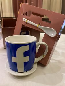 Social Media Mug Set