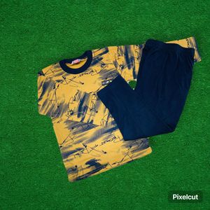 Boys' Printed T-shirt & Pants Set