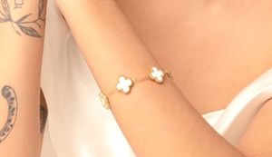 Victorian White Clover Bracelet🤍🎀