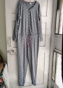 Wome&#39;s L size jumpsuit 🔥😍