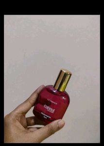 La French Perfume Duo (Date Out And Cuddle)
