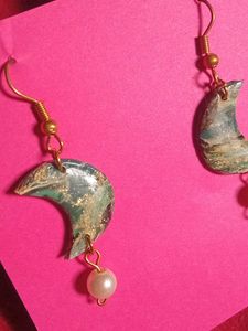Moon Pearl Earrings
