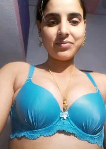Bra