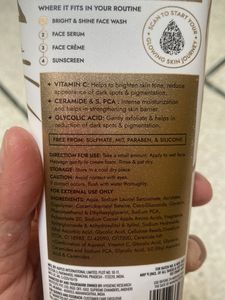 Streax Bright &amp; Shine Face Wash