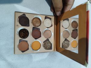 Sfr Eyeshadow Palette