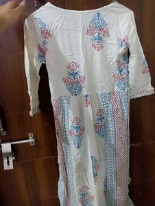 White Straight Kurta For Women