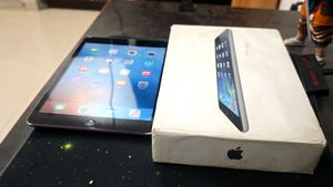 Apple iPad Mini Space Grey Model with Box