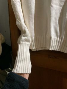 Elegant White Knit Cardigan