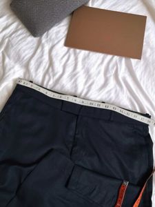 Men Textured Slim Fit Semi Formal Trouser Pant