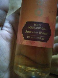 Forest Essentials Body Oil Free Shower Gel