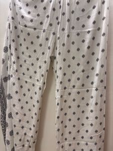 Patterned Casual Pants