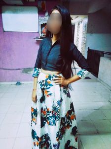 Choli (Like Crop Top)