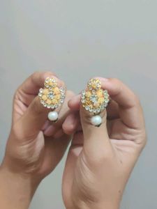 Pearl Drop Earrings
