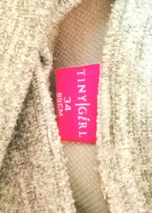 Woolen Sweater For Girls
