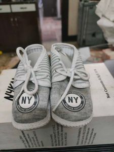 Mee New Born Booties(0-12 Months)
