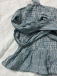 Tie Knot Crop Top