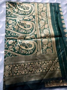 Green Banarasi Silk Saree with blause piece