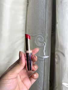New Lakme 9 To 5 Primer + Matte Lipstick-Red Coat