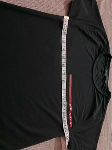 PRADA BLACK TSHIRT