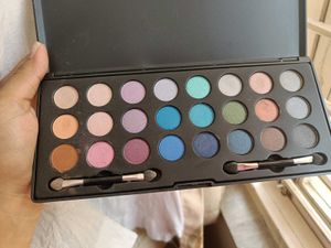 Eyeshadow Palette