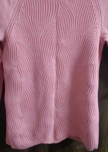 Negotiable : Pink Knitted Pullover Sweater