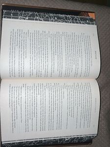 IRON FLAME HARD COVER ORIGINAL BY REBBECCA YARROS