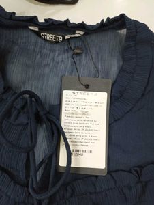 Girlish Top