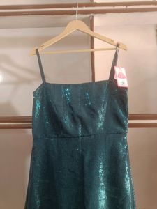Bodycon Sequence Dress In Front Cut