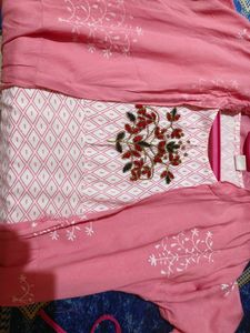 Embroidery kurti With Shrug