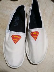 CASUAL FOOTWEAR FOR MEN SIZE 8.5 UK