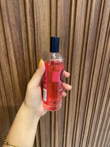 Body Shop Strawberry Brume corps Mist