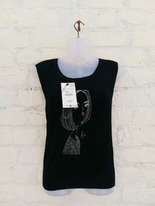 Graphic Print Tee