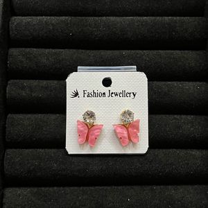 Pack Of 7 Earrings + 1 Gift