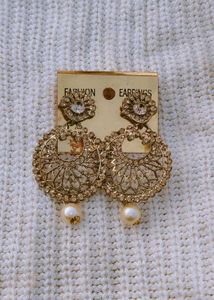 Elegant Gold Earrings