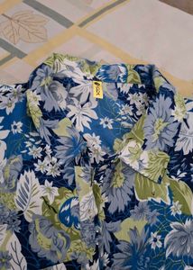 Floral Print Crop Shirt
