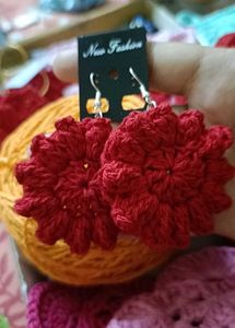 Red Daisy Crochet  Earrings
