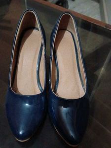Navy Blue Patent Heels