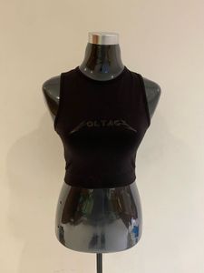 Voltage Black Top