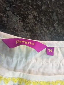 Elegant Embroidered Kurta