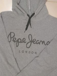 GREY CROP HOODIE🥰