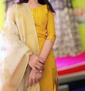 Elegant Mustard Salwar Kameez