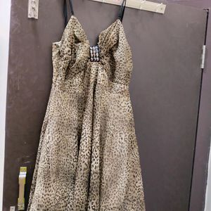 Animal Printed Western Dress Completely New In Condition No Flaws No Damage Not Worn More Than Once S And M Can Easily Wear This